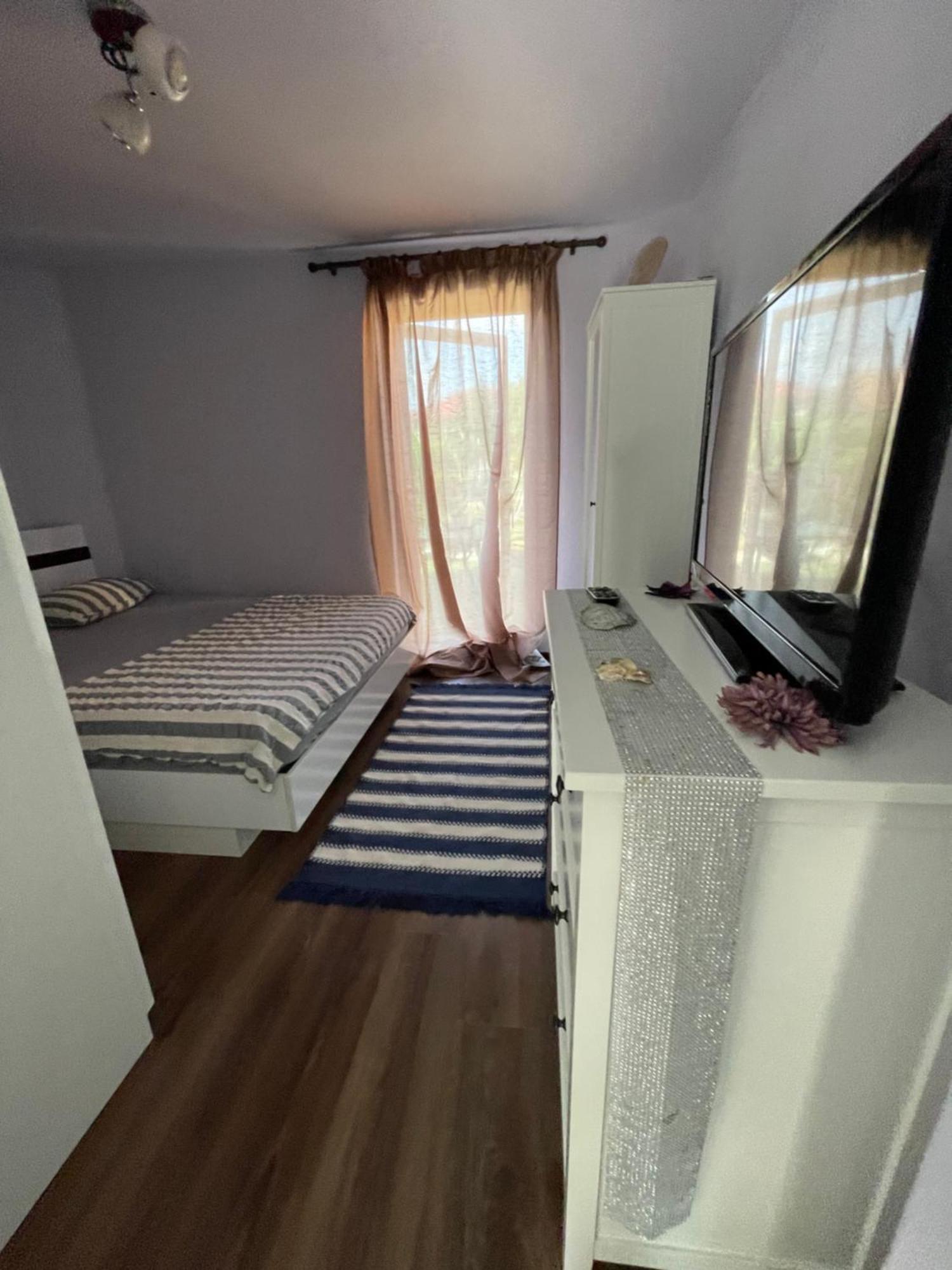 Garsoniera La Casa Appartement Timişoara Buitenkant foto