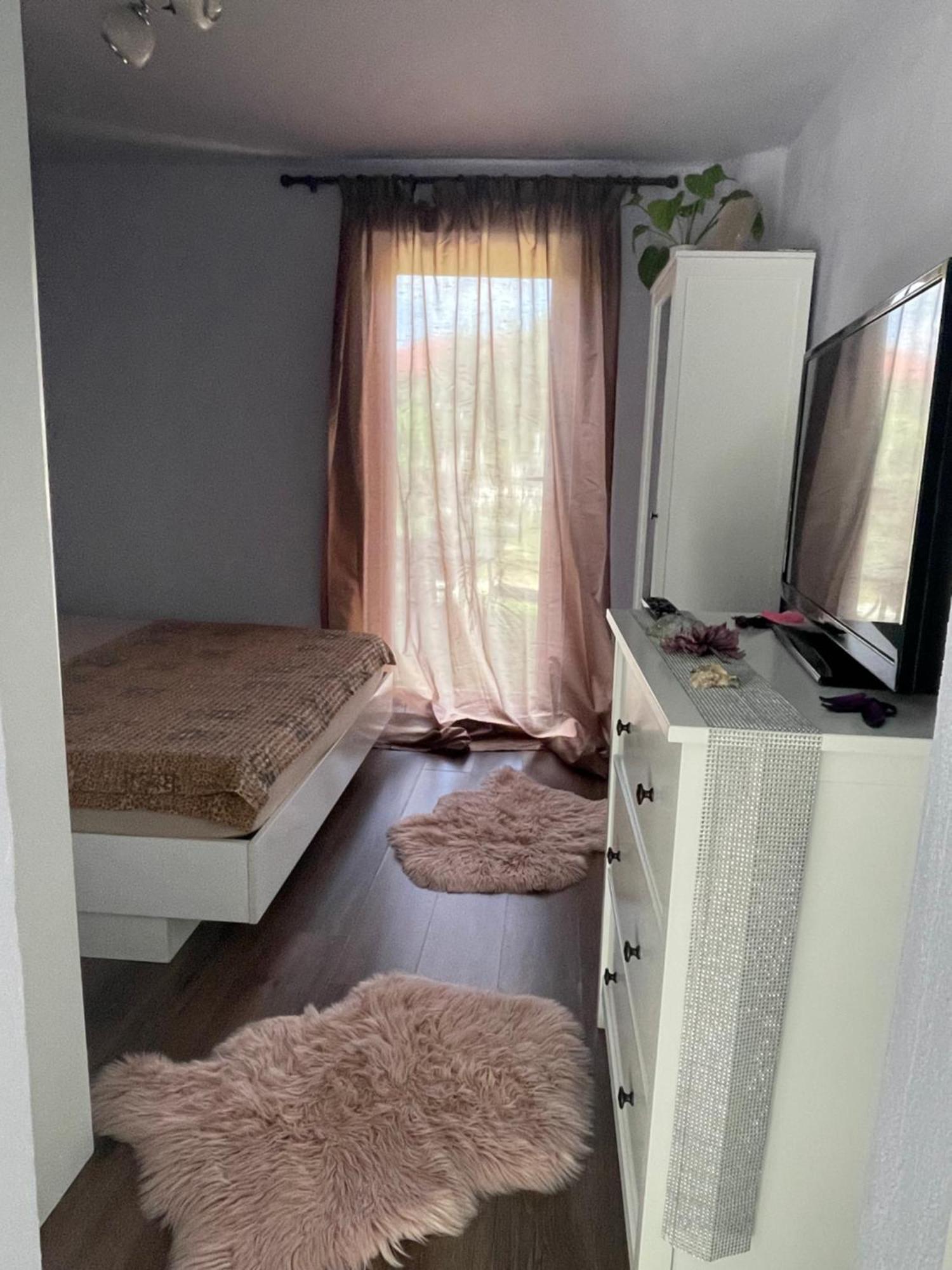 Garsoniera La Casa Appartement Timişoara Buitenkant foto